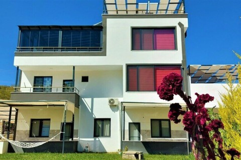 Villa Esinti