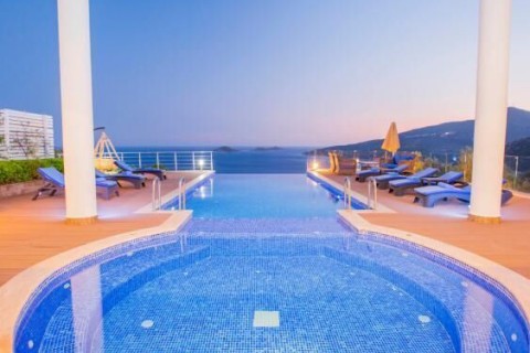 Villa Hillside