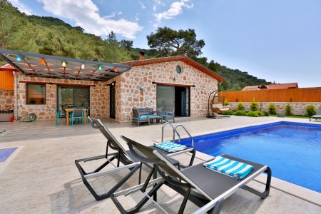 Villa Çamdibi