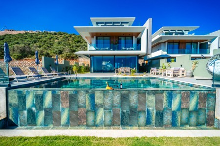 Villa Aura F